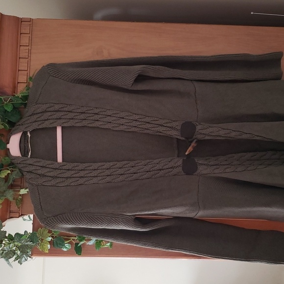 Soft surroundings chunky cardigan toggle closure, olive green, women size Small - Picture 8 of 9